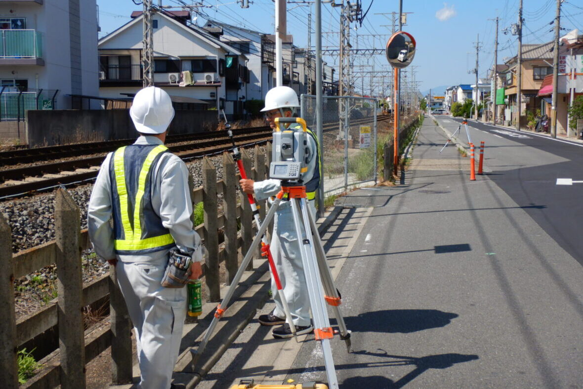 路線測量（横断図・縦断図）